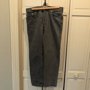 Woman’s Everlane Gray Jeans size 27